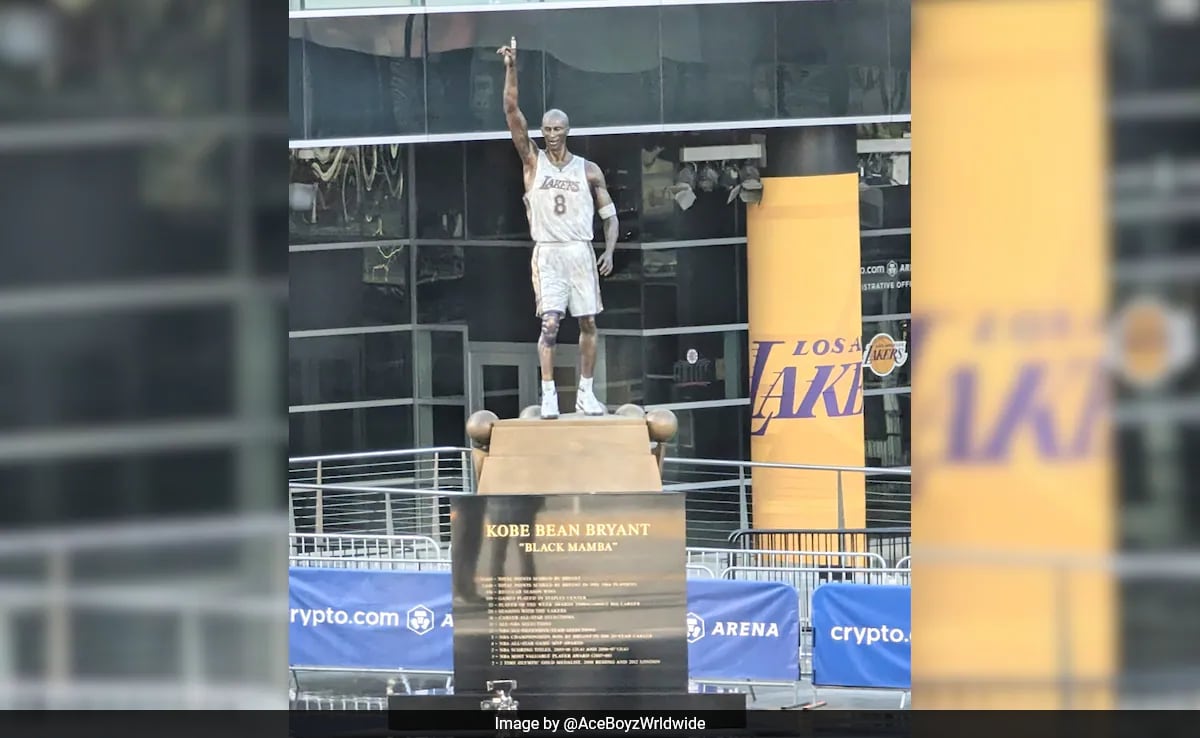 Kobe Bryant’s Statue In US Filled With Spelling Errors, Lakers Working To Fix It