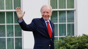 Read more about the article Joe Lieberman, first Jewish US vice-presidential candidate, dies