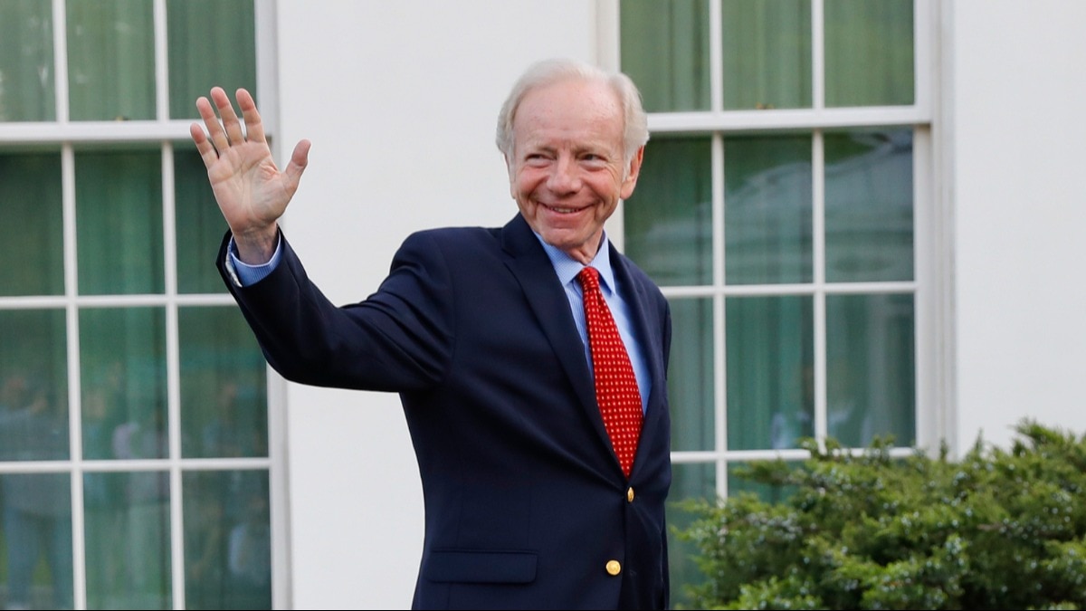 Read more about the article Joe Lieberman, first Jewish US vice-presidential candidate, dies