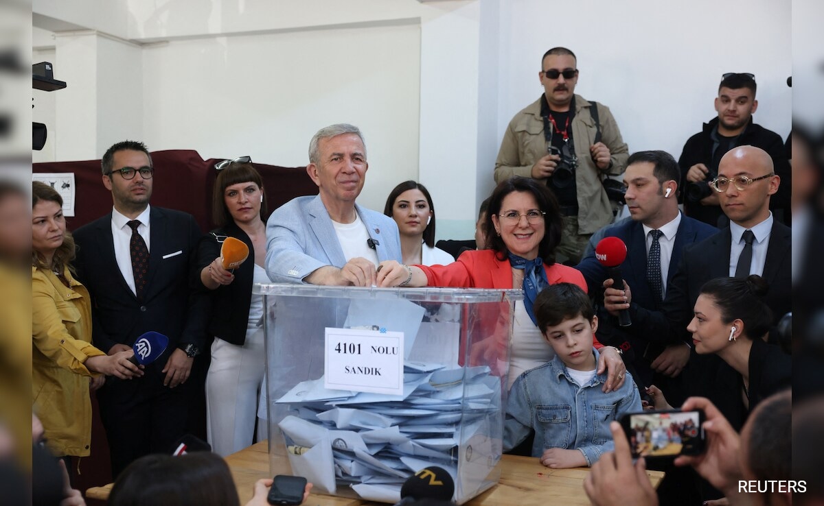 You are currently viewing Turkey’s Opposition Knocks Tayyip Erdogan In Key Local Elections