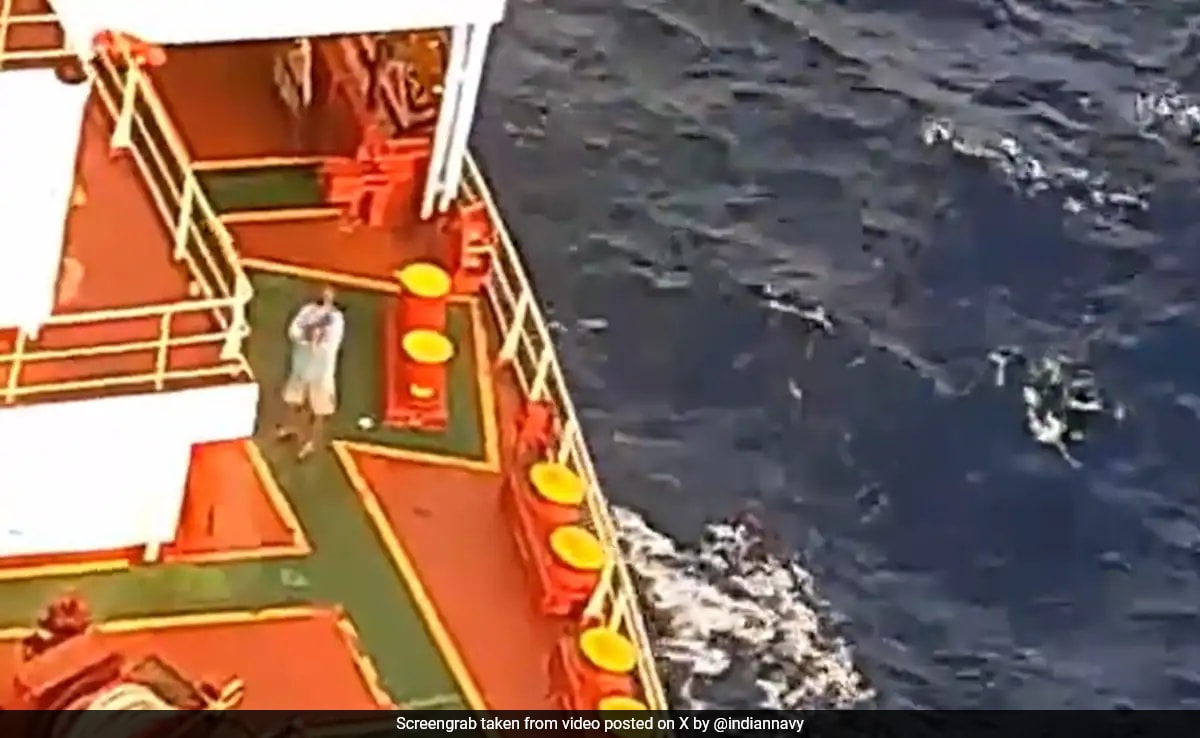 Read more about the article Video: Pirate Ship Intercepted By Indian Navy, Bullets Fired At Chopper