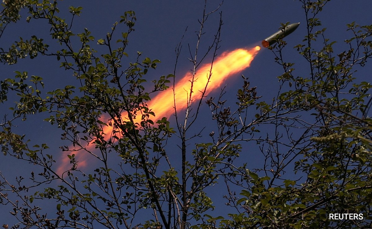 Read more about the article Ukraine Reports “Massive” Russian Air Attack Over Capital Kyiv