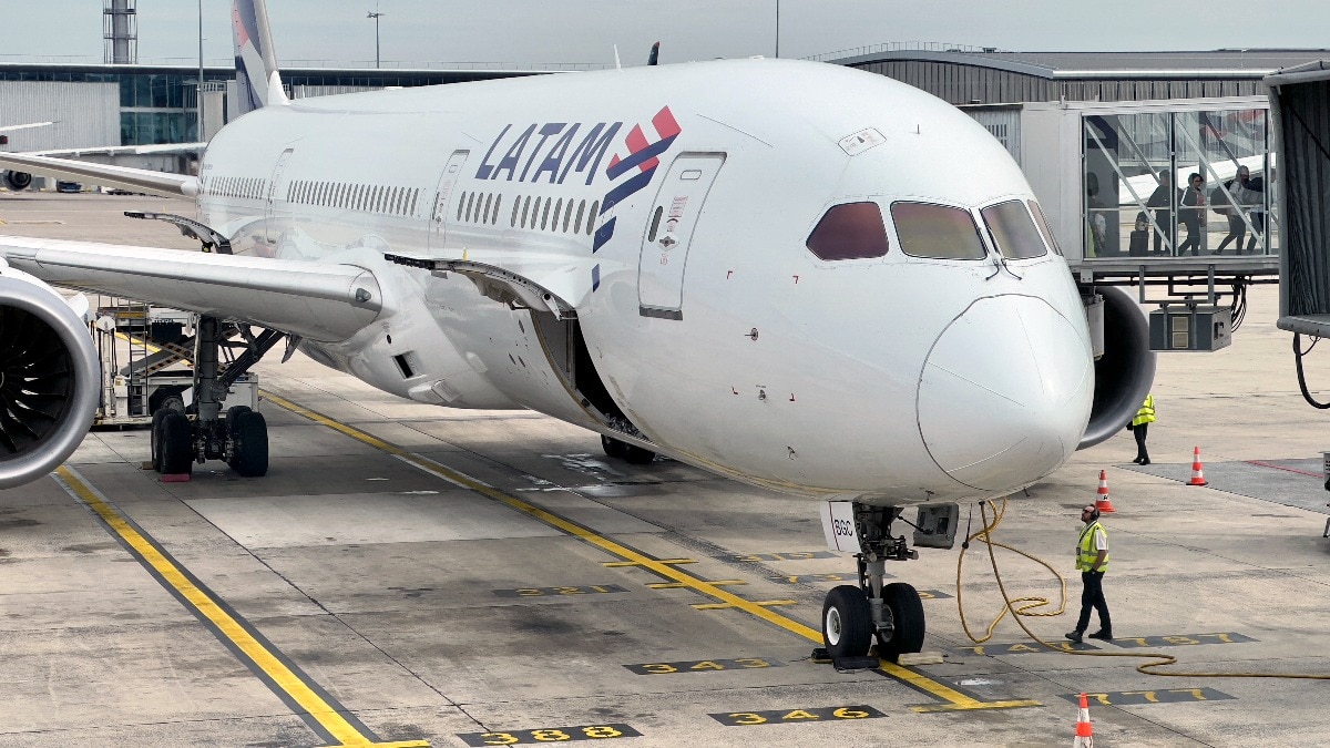 50 injured after technical problem on Sydney to Auckland LATAM Airlines flight causes people to fly around