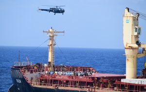 Read more about the article Navy's 40-Hour Rescue Op: 35 Pirates Surrender, 17 Crew Members Freed