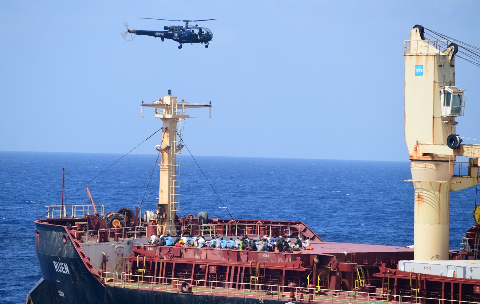 You are currently viewing Navy's 40-Hour Rescue Op: 35 Pirates Surrender, 17 Crew Members Freed