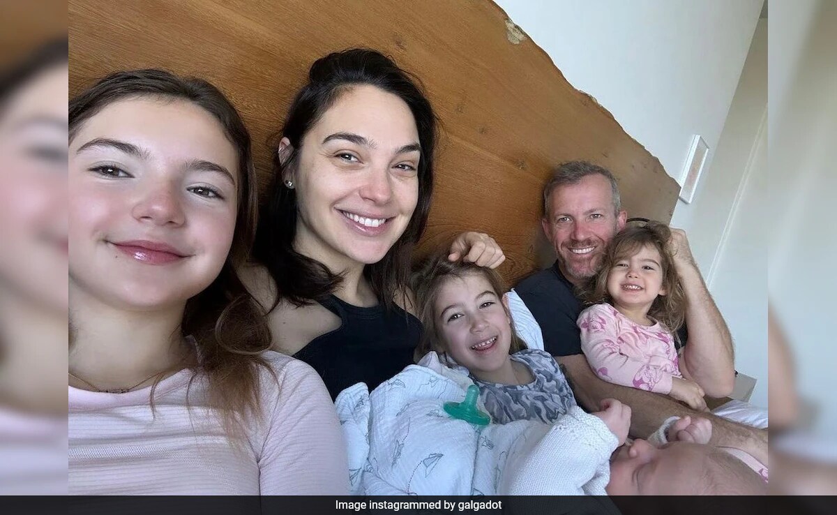 Cuteness Alert: Gal Gadot, Jaron Varsano Reveal Daughter Ori's Face