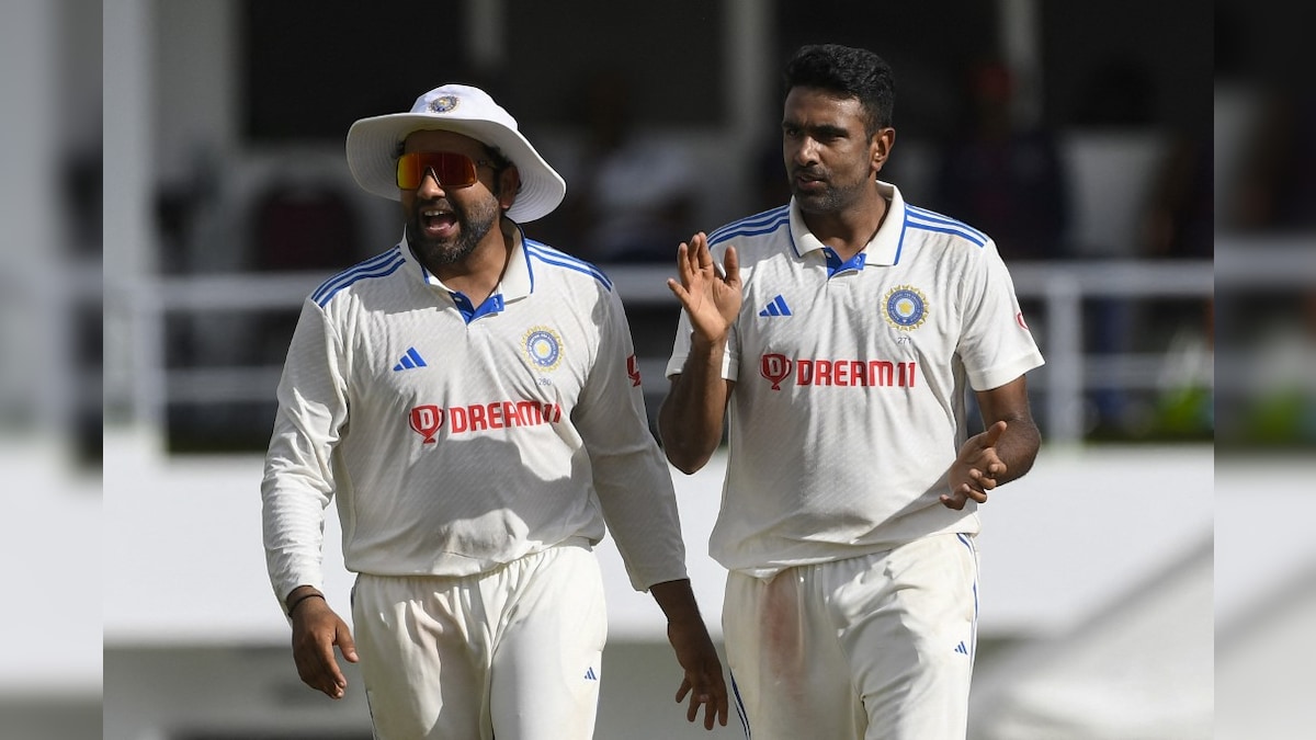 You are currently viewing "Rare To Have Players Like Him": Rohit Praises Ashwin Ahead Of 100th Test