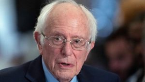 Read more about the article Senator Bernie Sanders unveils 32 hour workweek plan in US, cites better productivity among workers