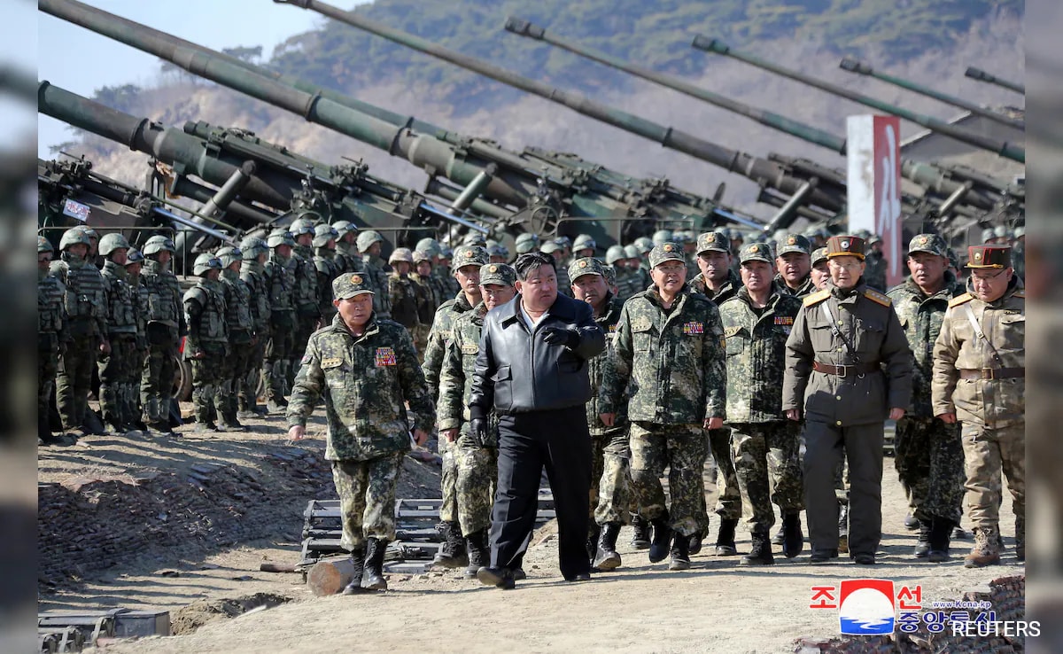 You are currently viewing North Korea’s Kim Jong Guides Artillery Firing Drill In Range Of Seoul: Report