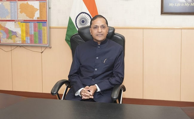 You are currently viewing Election Commissioner Arun Goel Resigns Weeks Ahead Of Lok Sabha Polls