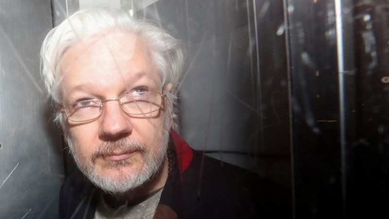 You are currently viewing Julian Assange, WikiLeaks founder, extradition appeal ruling by London High Court today