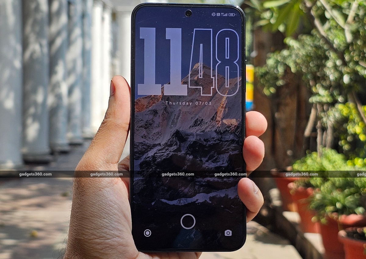 You are currently viewing Xiaomi 14 Review: Good Things Come in Small Packages