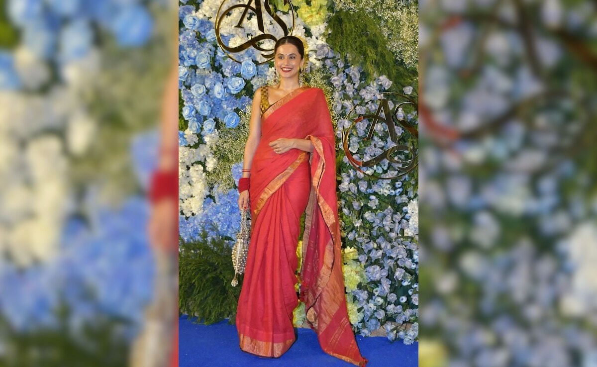 You are currently viewing Pics: Taapsee Pannu Makes First Public Appearance After Wedding To Mathias Boe