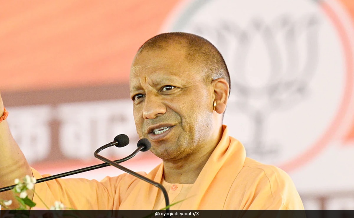 Read more about the article Ration Is Free In India While Pakistan Fights For Hunger: Yogi Adityanath