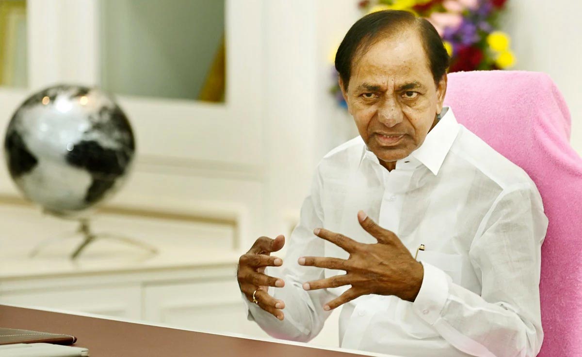 You are currently viewing KCR Gets Poll Body Notice Over 'Derogatory' Remark Against Congress