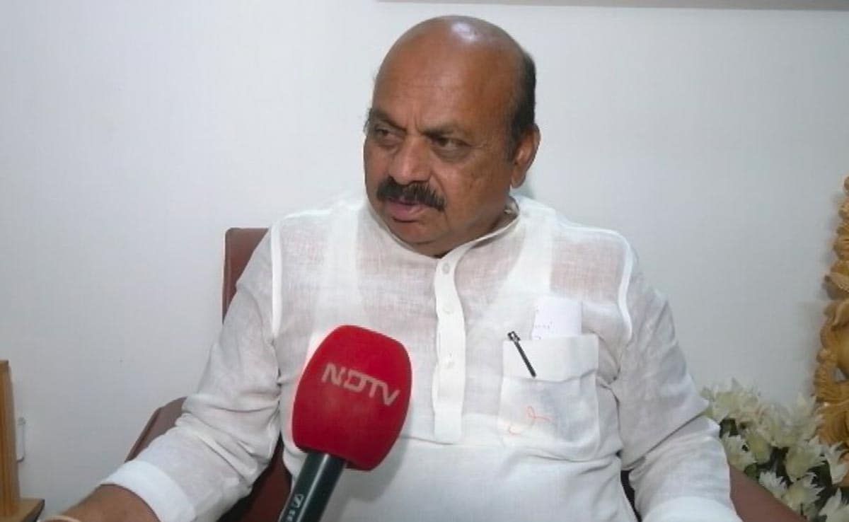 You are currently viewing Distribute Your "Benami Assets": Basavaraj Bommai To Rahul Gandhi Amid Row