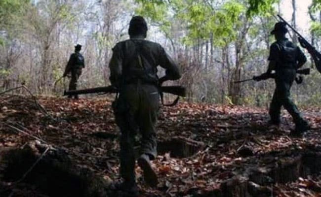 You are currently viewing 12 Maoists Surrender In Jharkhand's West Singhbhum District: Police