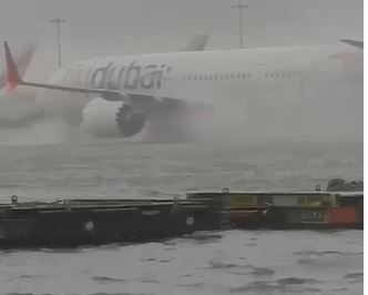 Read more about the article Flooding, Heavy Rain Briefly Halt Operations At Dubai International Airport