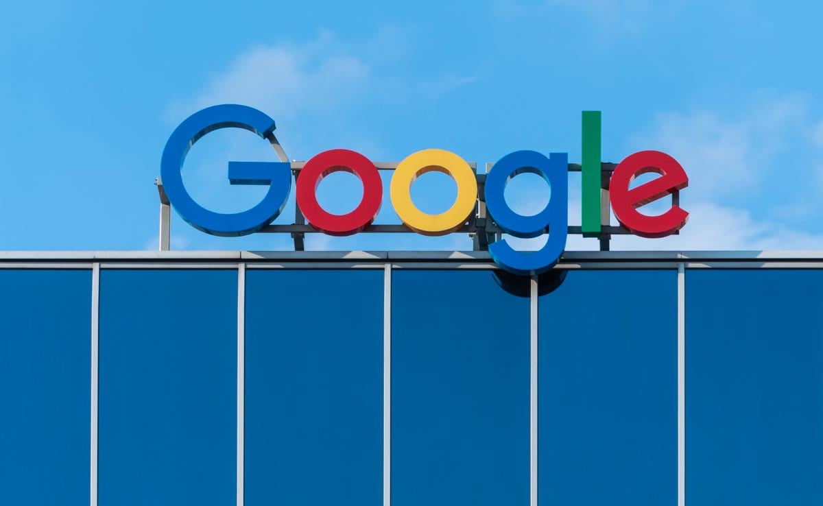 Read more about the article Google Lays Off Employees, Shifts Some Roles Abroad Amid Cost Cuts