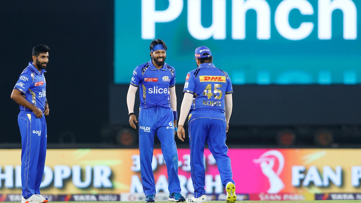Read more about the article Pandya Booed, This Time At MI's Home. Wankhede Chants "Rohit…Rohit"
