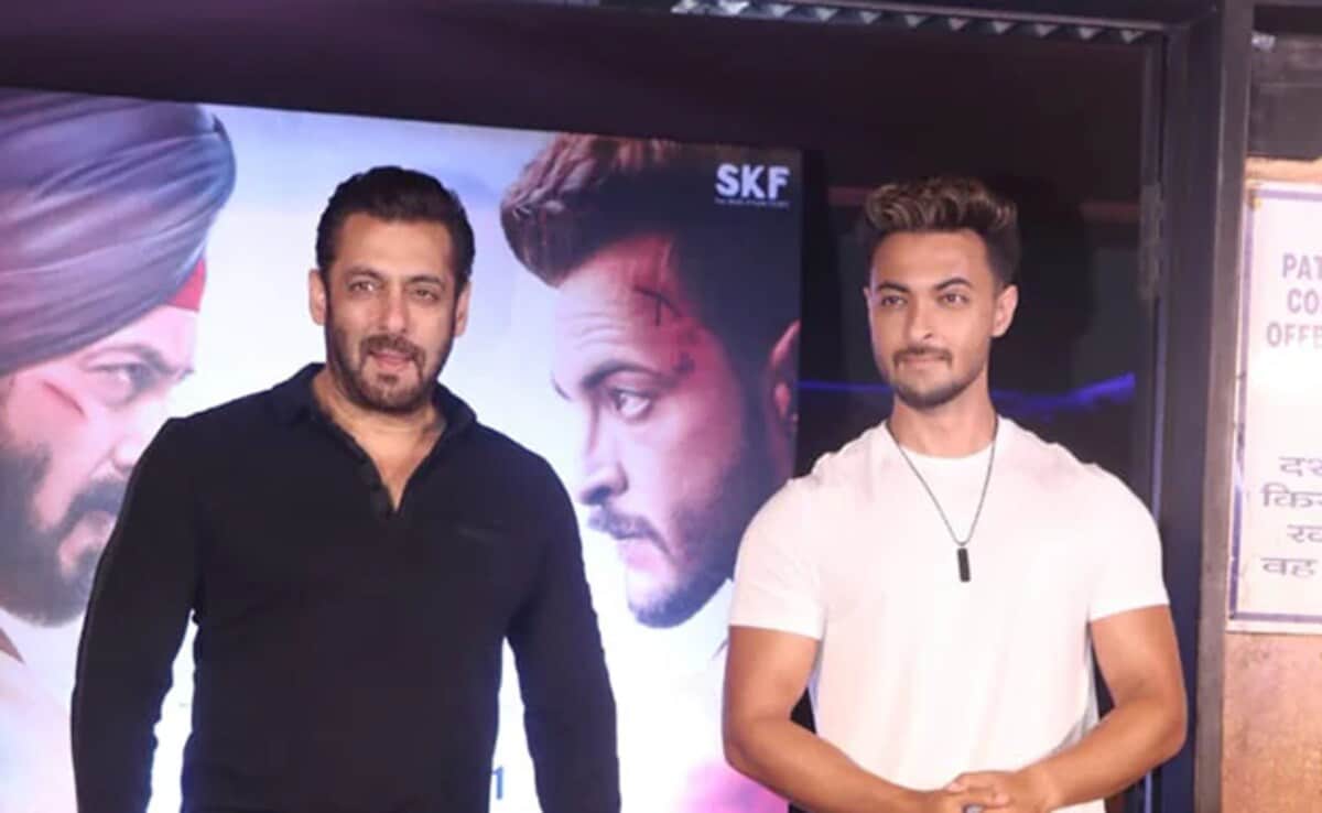 Read more about the article Aayush Sharma Once Told Salman Khan, "I Live Off My Father's Money." The Actor's Reply Was This