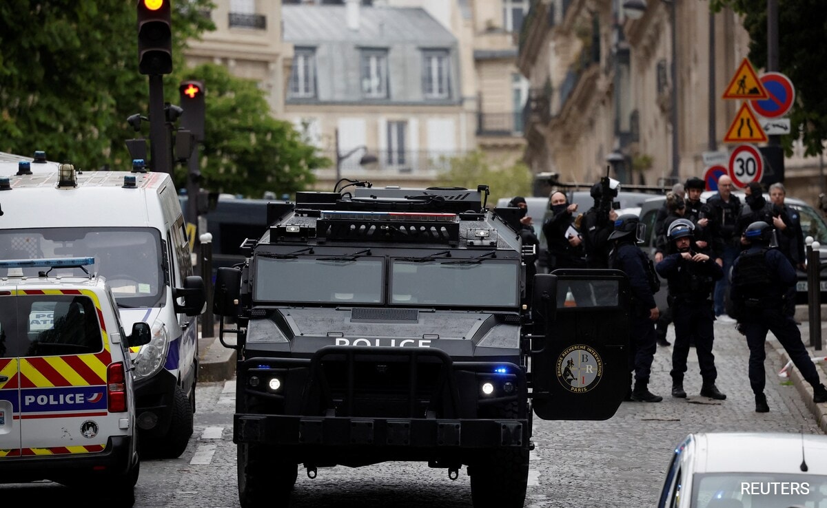 Read more about the article Man Detained From Iran Embassy In Paris Over Explosives Scare