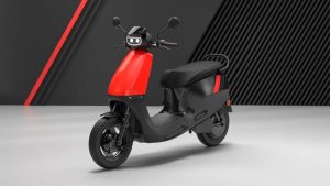 Read more about the article Ola Electric Cuts Cheapest E-Scooter Prices By 12.5%. It Now Costs…