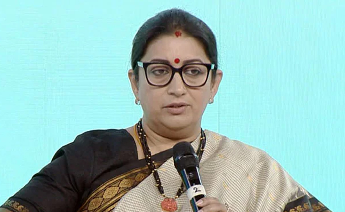 You are currently viewing "Underscores Congress' Deceit": Smriti Irani On Ex RBI Governor's Book