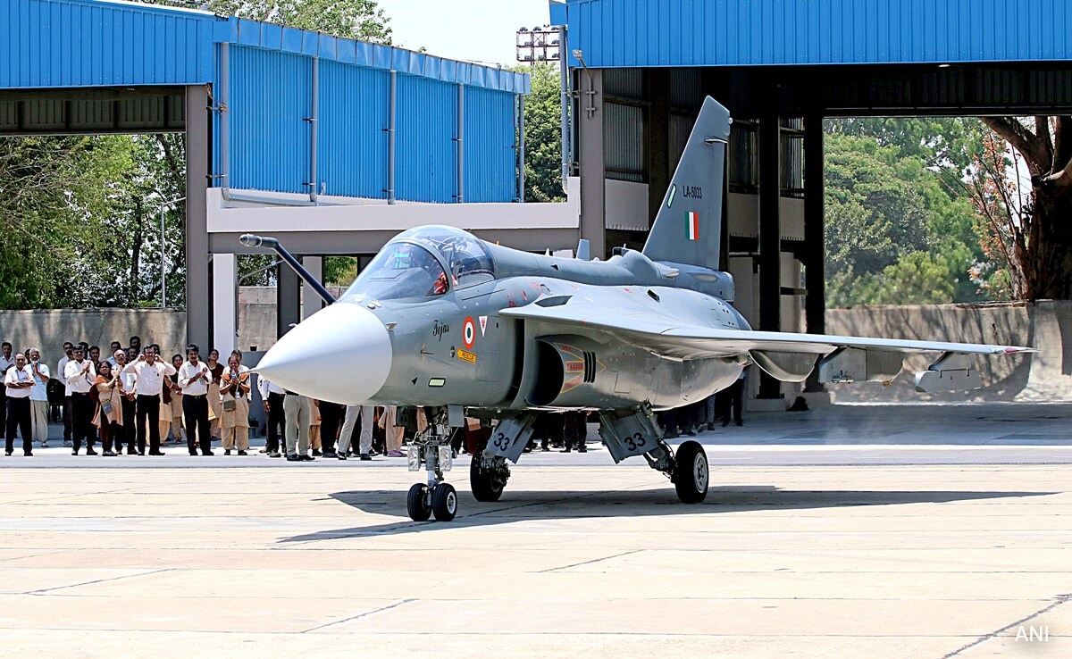 Read more about the article Defence Ministry Issues Tender To Procure 97 More Tejas Mk-1A Fighter Jets