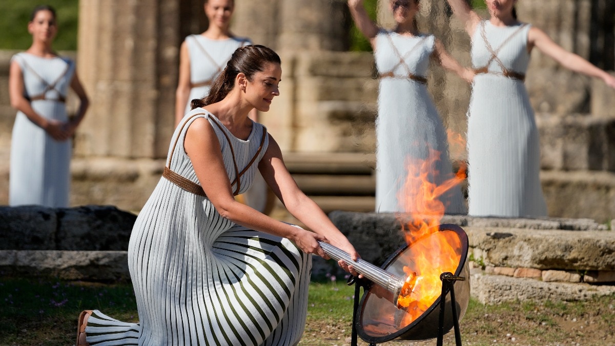 Read more about the article What is flame lighting ceremony in Greece for Paris Olympics?