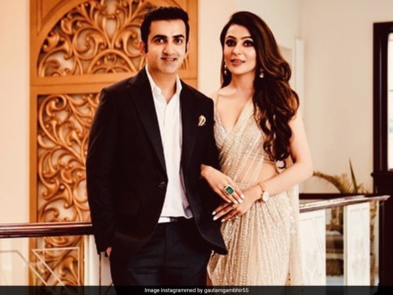 You are currently viewing "Wife Has Never…": Gambhir Blushes As He Is Told This By Cyrus Broacha