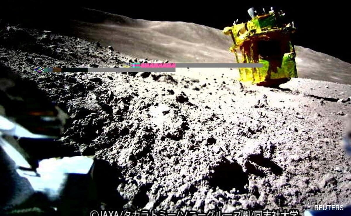 You are currently viewing Japan’s Moon Lander Put To Sleep After Second Ultra-Chilly Lunar Night