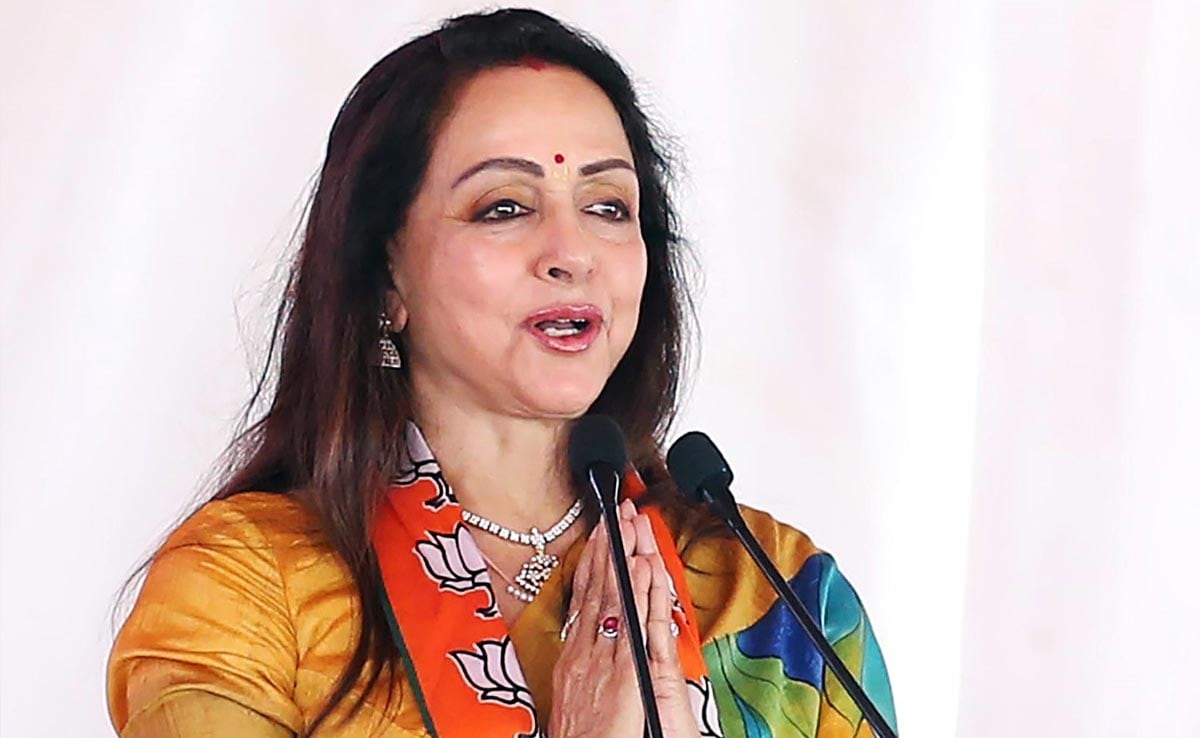 You are currently viewing "Must Learn From PM Modi": Hema Malini Reacts To Congress Leader's Remark