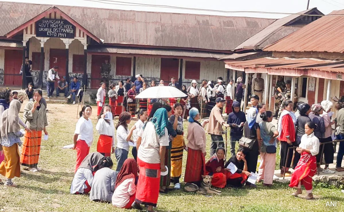 You are currently viewing Repolling Ordered In Manipur's 6 Polling Stations On Tuesday