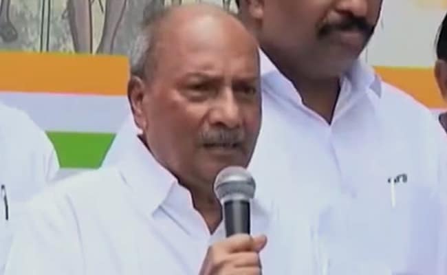 You are currently viewing "A Member Of Nehru Family Will Contest From Uttar Pradesh": AK Antony