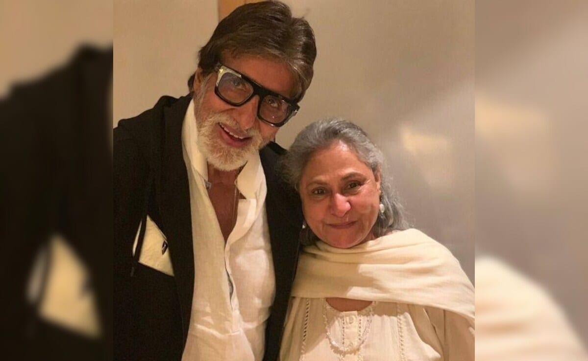 Read more about the article Amitabh Bachchan's Aww-Dorable Birthday Wish For His "Better Half" Jaya Bachchan