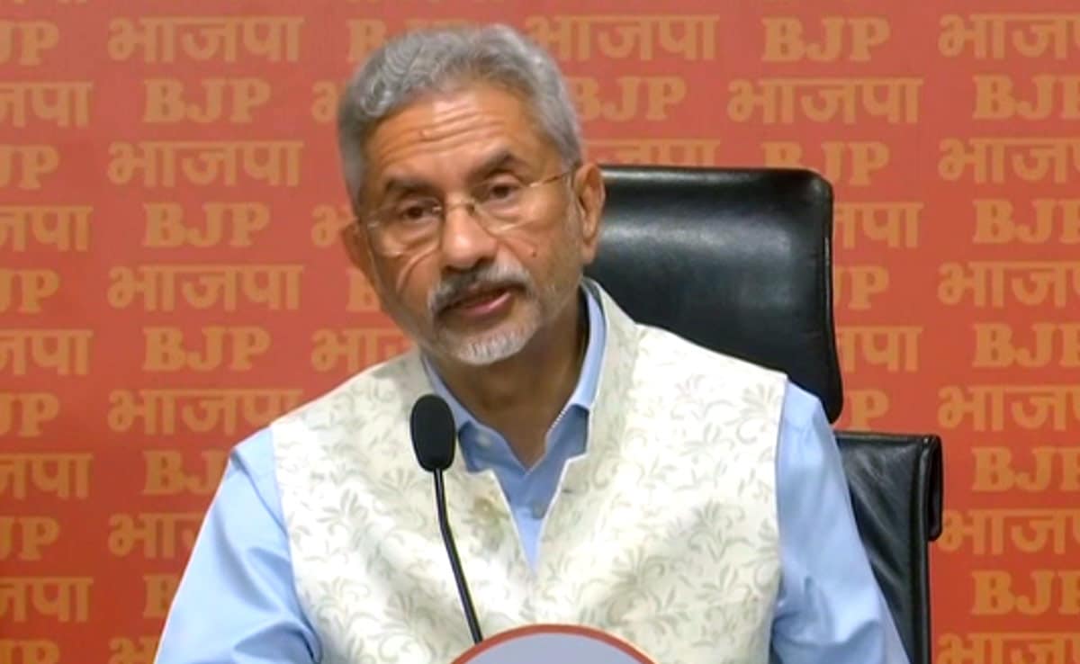 You are currently viewing "PM Nehru Wanted To Give It Away": S Jaishankar As Katchatheevu Row Heats Up