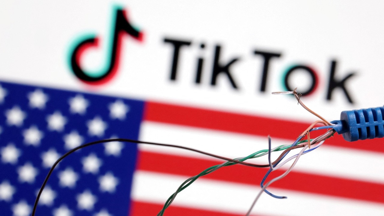 You are currently viewing US Senate passes bill seeking ban on TikTok, Biden to sign it into law