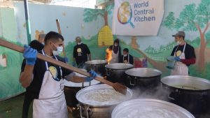 Read more about the article Celebrity chef’s NGO coordinates humanitarian effort in Gaza after Israeli strike