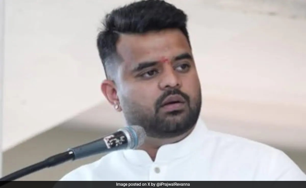 Read more about the article Blue Corner Notice Issued To Track Down Rape-Accused MP Prajwal Revanna