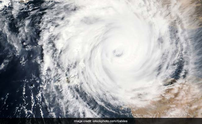 You are currently viewing Millions Evacuated In Bangladesh As Cyclone Remal Moves Closer