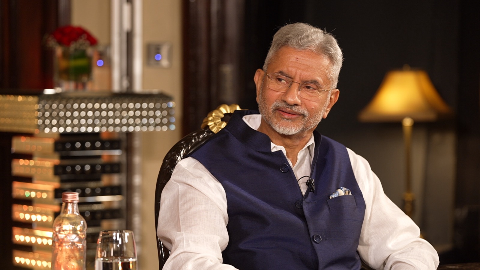 You are currently viewing India Needs Strong Leader, Global Conflicts Won't End Quickly: S Jaishankar