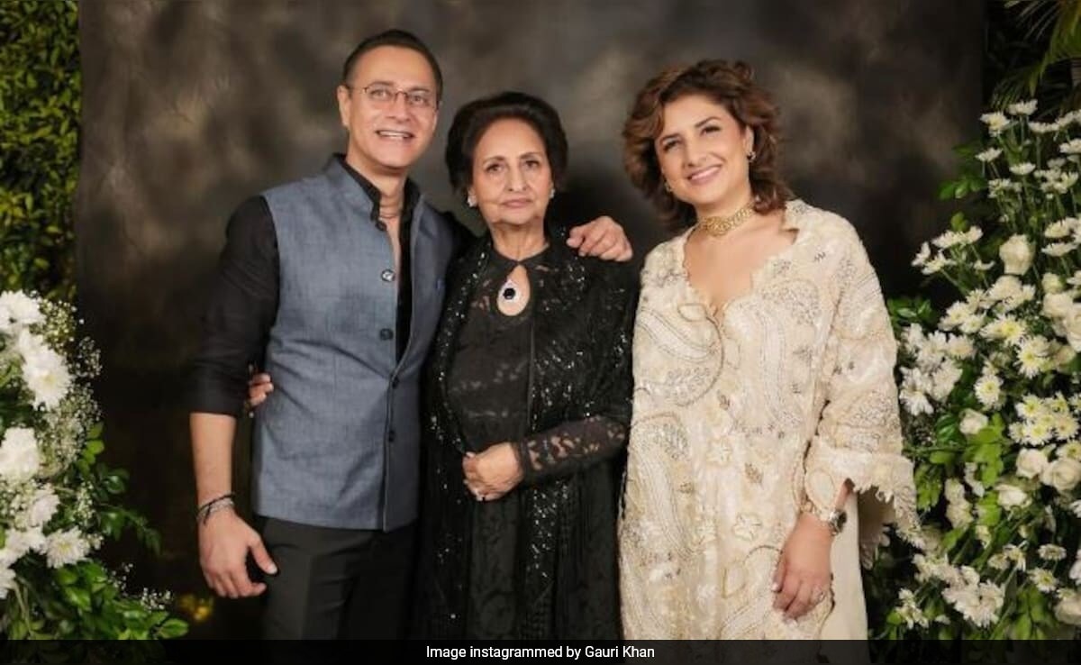 Mother's Day 2024: Gauri Khan To Savita Chhibber – "Evergreen With Every Passing Year"