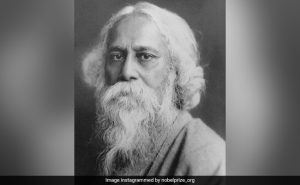 Read more about the article PM Modi Pays Tributes To Rabindranath Tagore On His Birth Anniversary