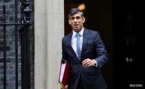 Read more about the article Rishi Sunak’s Battle Lines For UK Election Campaign: “Economy, Immigration”