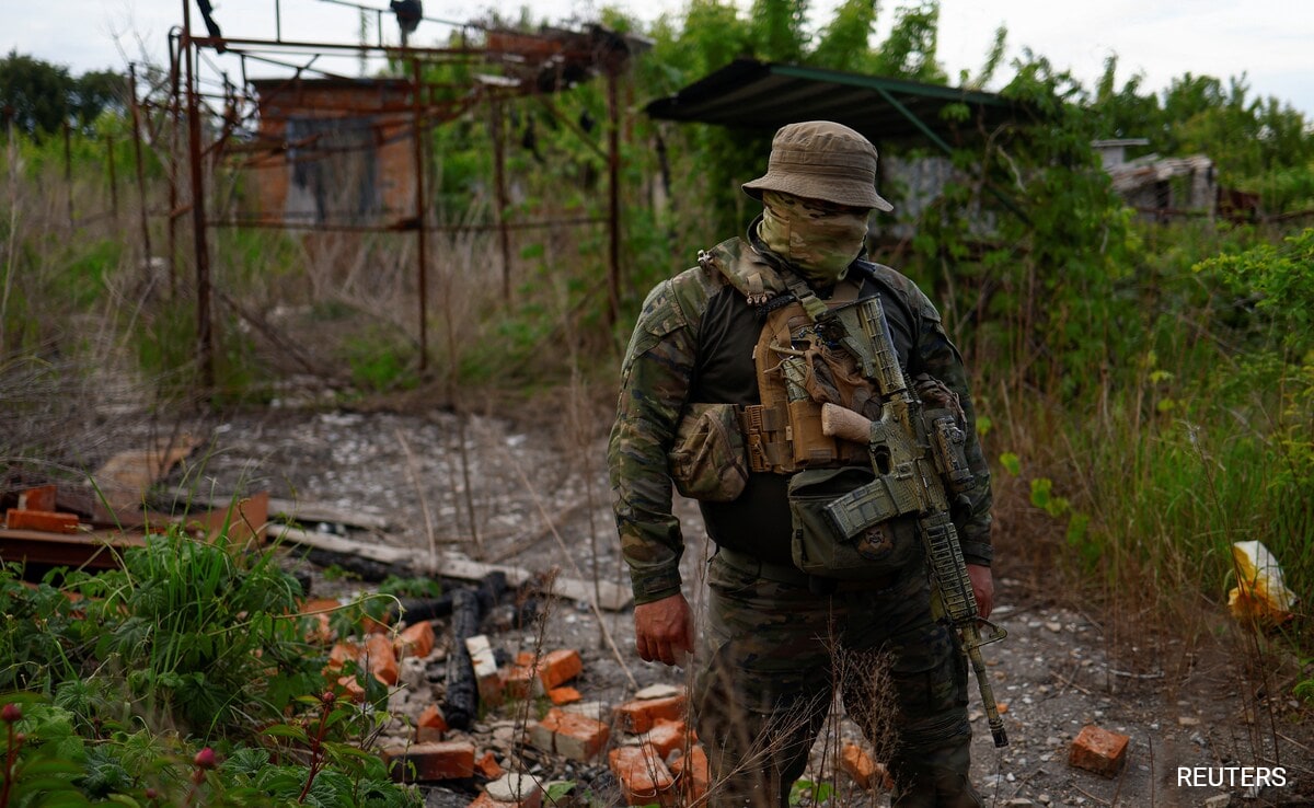 Anti-Putin Russian Paramilitaries Join Ukraine’s Fight In Kharkiv Region