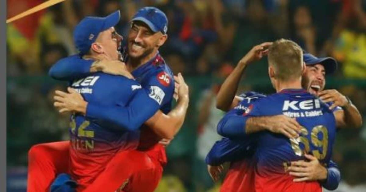 RCB की प्लेऑफ में एंट्री, चौथे नंबर पर किया कब्जा, आखिरी ओवर में पलटी बाजी