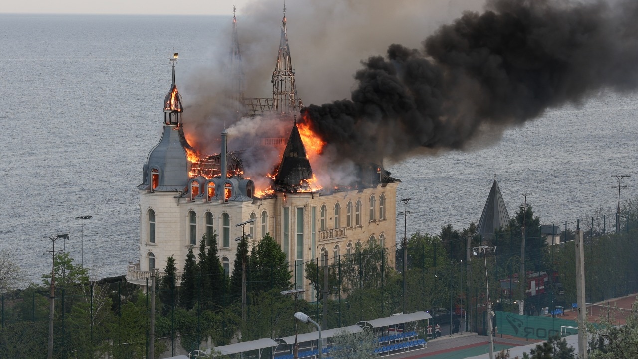 You are currently viewing Russian air strike damages Ukraine’s Harry Potter castle