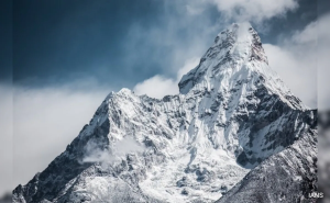 Read more about the article Kenyan Climber, His Nepali Guide Die On Mount Everest