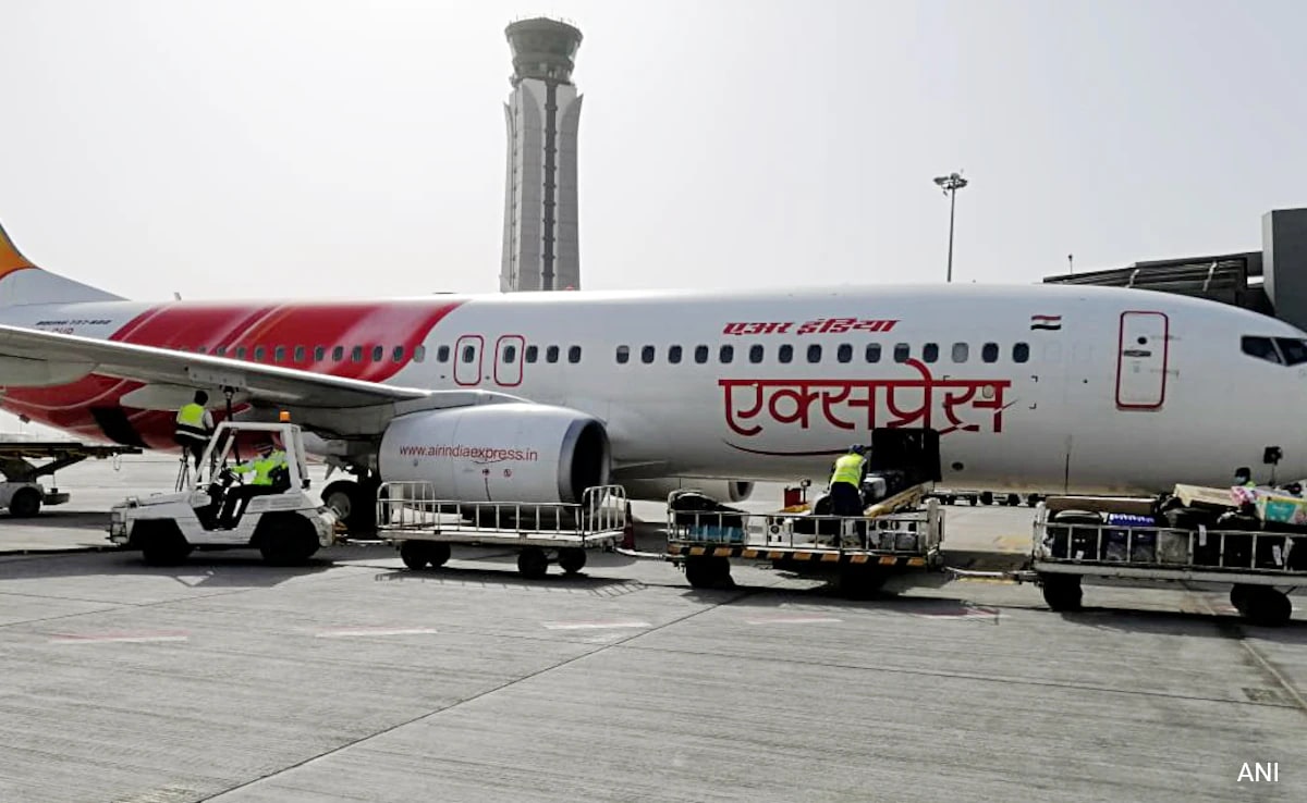 You are currently viewing Over 70 Air India Express Flights Cancelled After "Mass Sick Leave" By Crew